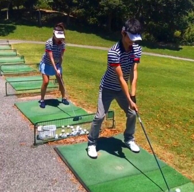 ざわちん、ゴルフウェア姿に反響「韓国美人プロみたい」 2枚目