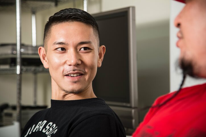 「人種の壁も言葉の壁も全部煙で飛ばして」STONEDZ（MEGA-G&DOGMA）のタッグ作『STONEDZ PROJECT』を語る