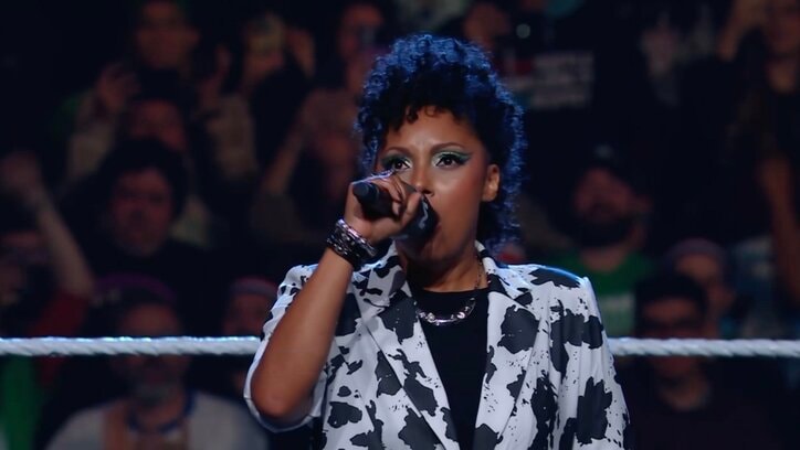 【映像】美人リングアナ、まさかの“超絶ドラム技巧”