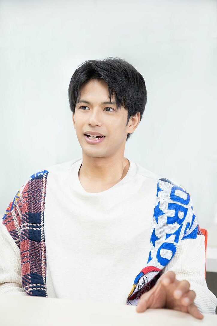 森崎ウィン「ハリウッド俳優」重圧はねのけた発想力 スピルバーグ監督が見抜いた多彩さ