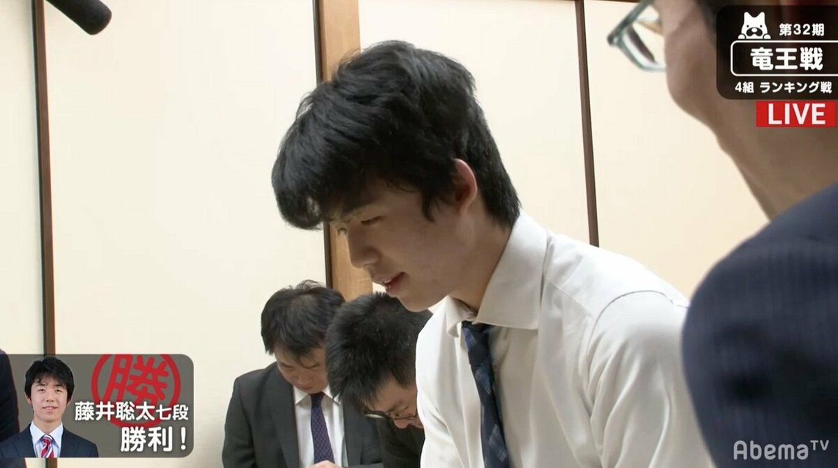 藤井聡太七段は勝率一位賞 升田幸三賞 将棋大賞受賞者発表 最優秀棋士は豊島将之二冠が初 受賞者一覧 ニュース Abema Times