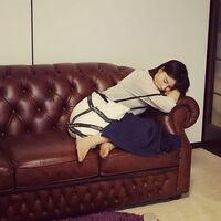 土屋太鳳のソファで眠る姿にファン悶絶「天使の寝顔...可愛過ぎます」