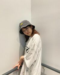 川口葵、バケットハットを被ったボーイッシュなコーデを披露 「帽子姿も可愛すぎ」とファン絶賛