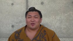 「前に出る相撲を極めて上にいきたい」名古屋場所敢闘賞の照強、スタイルを貫いてさらなる飛躍を誓う