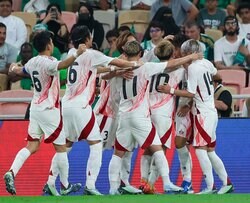 日本代表は「もはやクレイジー」「強すぎる」W杯最終予選3試合で14得点・0失点の快進撃→海外ファン脱帽「アジアの光」「正気とは思えない」
