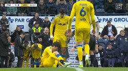 スタジアム騒然！田中碧がピッチで悶絶 「めっちゃ踏まれてるやん」足首ぐにゃり…あわや大怪我のラフプレーにSNS戦慄