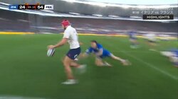 ラガーマンの発想力がレベチ“自ら捕る用”絶妙なゴロキックがイメージ通りに成功した瞬間