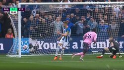 三笘薫へのパスを奪われ...ブライトン試合開始34秒爆速弾を献上 エヴァートンのカウンター攻撃に1-5で大敗し欧州カップ戦出場権も暗雲