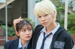 ラウールが吉川愛をギュッ『ハニーレモンソーダ』新場面写真解禁