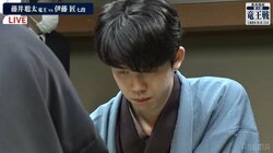 藤井聡太竜王がシリーズ先勝 同学年の挑戦者・伊藤匠七段を破り防衛3連覇へ好発進／将棋・竜王戦七番勝負第1局