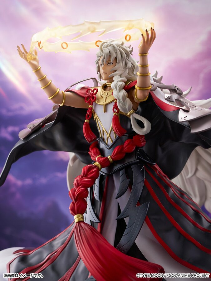 [Photos/Images] Une figurine à l'échelle de Solomon, le Roi des Mages, tirée de l'anime Fate/Grand Order - Grand Temple of Time: Solomon ! 2nd