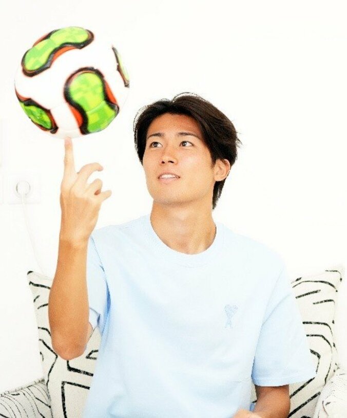 中村敬斗フォトブック『Natural ナチュラル』（撮影／渡辺航滋・双葉社刊）