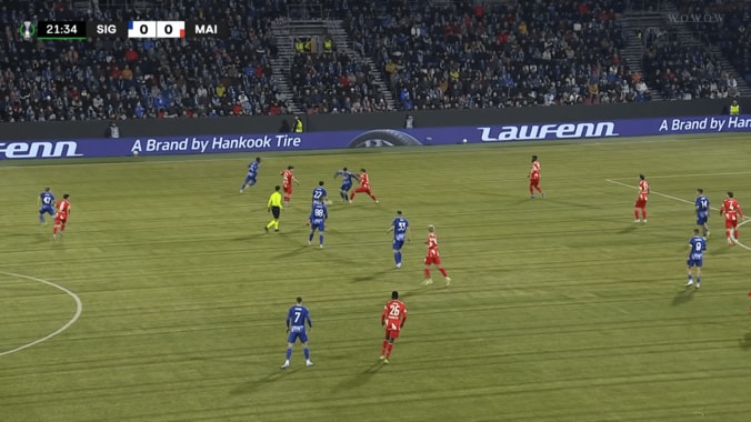 衝撃の6秒間！佐野海舟の“3連続デュエル勝利”がエグすぎる…寄せて→ぶつけて→滑り込ませた異次元ディフェンス 3枚目