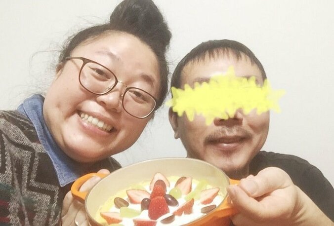 ニッチェ・江上、夫の誕生日を手作り鍋プリンで祝福「多分一生忘れない」 1枚目