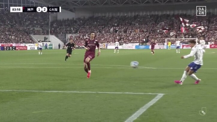 【映像】絶妙バウンドでGKを欺くエジルキック