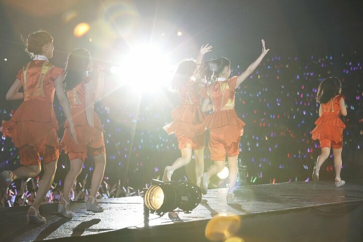 「どっちのパフォーマンスも見たい…」2つの会場のファンを唸らせた乃木坂46の“シンクロライブ”