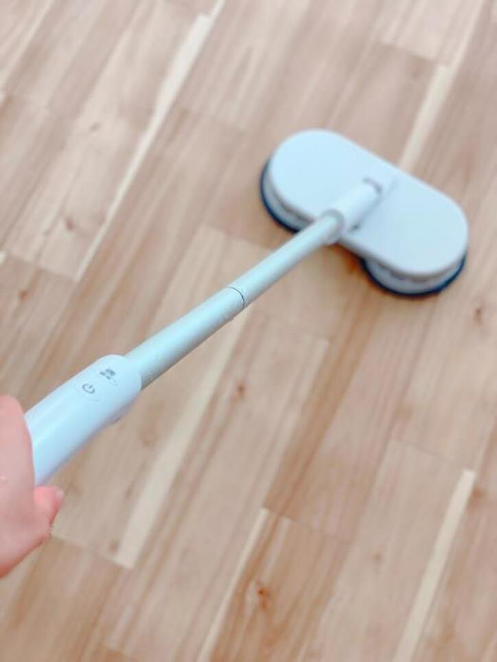  吉木りさ、優れ物だと思う家電を紹介「取りづらい汚れもキャッチ」 