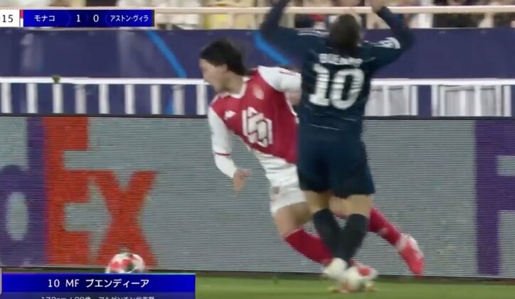 【写真・画像】何をした…？ 南野拓実、意表をつく“一瞬の動き”「センスすご！」 ゴール前で相手DF陣を混乱させたプレーにファン驚愕　1枚目
