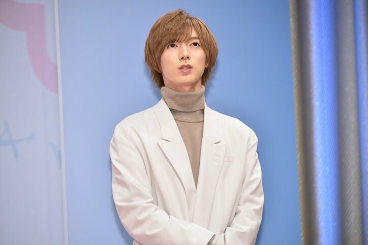 森七菜、晴れの儀式で太陽を出現させる　太陽を見ながら「あっちいなあ！」