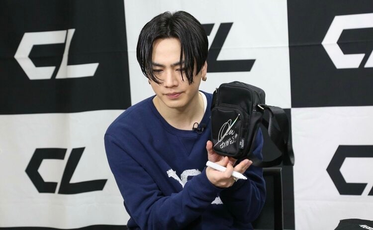 登坂広臣 ファンミ 写真・画像】ØMI（登坂広臣）、「ファンの皆さんと出会えたことが