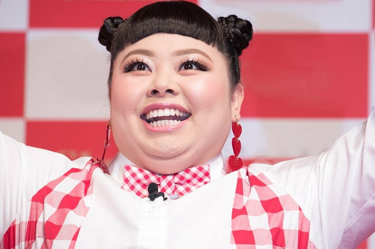 渡辺直美 グレイテスト ショーマン の ヒゲを生やした女性 を完コピ 双子レベル 似すぎ と反響 話題 Abema Times 渡辺直美 グレイテスト ショーマン の ヒゲを生やした女性 を完コピ 双子レベル 似すぎ と反響 話題 Abema Times