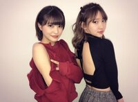 岸明日香　小悪魔っぽい？永尾まりやとのセクシー2ショット公開