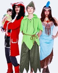 窪塚洋介・PINKY夫妻、毎年恒例のハロウィン仮装で家族写真「可愛すぎてデレデレでした」