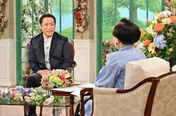 注射前のアルコール消毒確認に「飲めるほうです」 銀婚式を迎えたはなわ、愛妻の“最強天然エピソード”を歌で披露