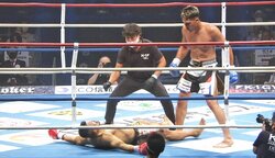 「音ヤバかった」重量級で“大の字”失神KO 勝者が咄嗟の応急処置に「蘇生してる」「優しい」称賛の声相次ぐ