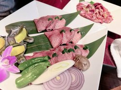 辻希美、新学期を迎えた子どもたちの“豪華なお祝い”を公開「希空は無事高校卒業致しました!!」