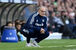 ウルグアイ代表、“狂人”ビエルサ氏が新監督に就任！…契約は2026年W杯まで