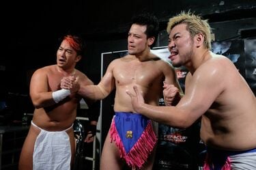 男色殺法・ゲイレスリング！男色ディーノと「男豪三兄弟」結成でノア