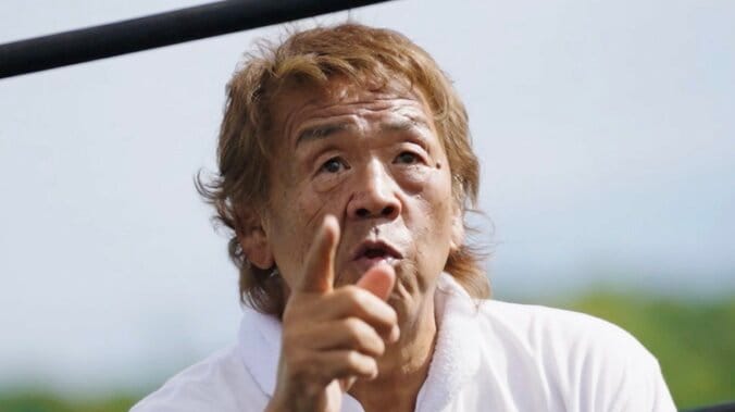 【写真・画像】「叩き出すぞお前！」 18歳底辺クリエイターに長州力がマジギレ「笑顔を出すな！」　1枚目