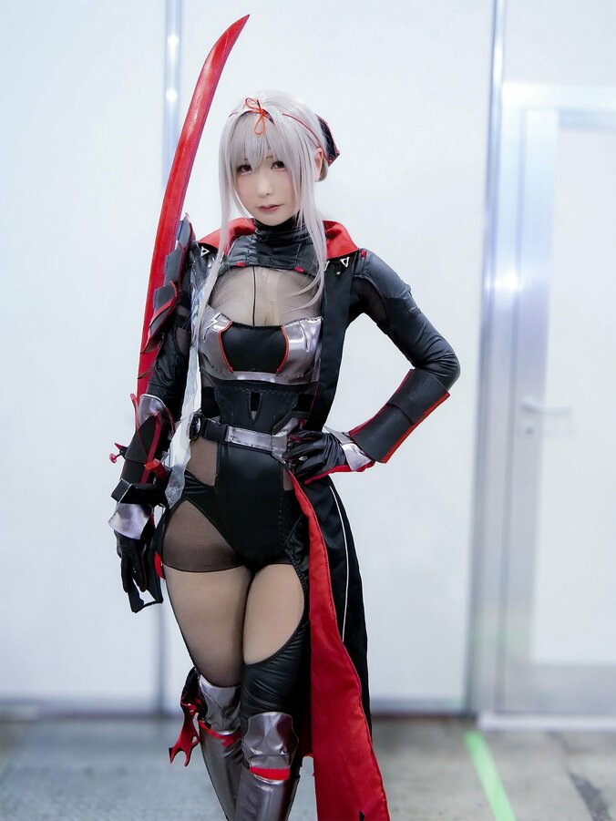 【写真・画像】『勝利の女神：NIKKE』紅蓮：ブラックシャドウコスプレ画像　4枚目