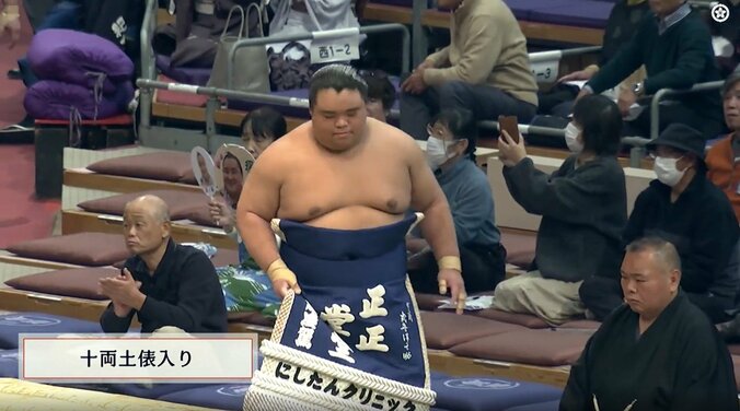 新十両の十両十三枚目・藤凌駕（藤島）