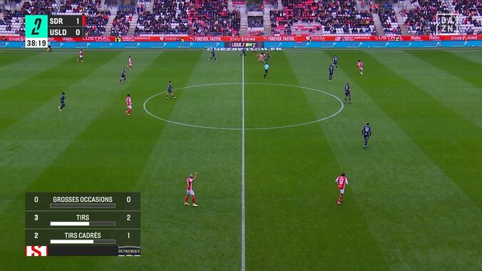 「寄せが甘い」「ポジションもプレスも微妙」日本代表DF、目の前で失点を許してファンから厳しい声 5枚目