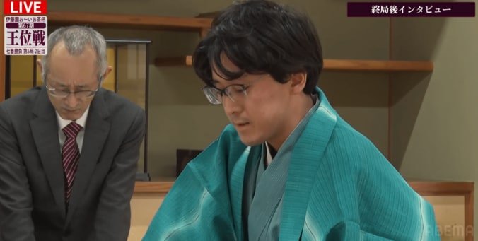 【写真・画像】藤井聡太王位が新構想見せつけ防衛“王手”！伊藤匠二冠に勝利し7連覇に前進／将棋・王位戦第5局　2枚目