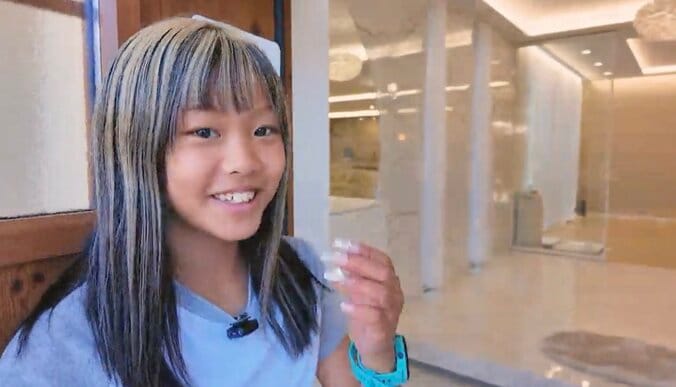 【写真・画像】小学生ギャル（10歳）の8SSLDKの自宅豪邸に衝撃「高級車が10台買えるくらいの値段」　1枚目