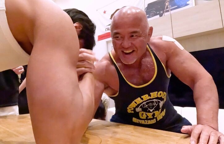 【写真・画像】超人ハルクやん！男手一つで日本一のボディビルダー高校生・いおうを育てた父親のマッチョ具合がスゴすぎる　1枚目