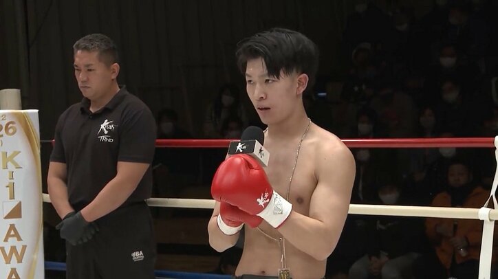 衝撃KOに「これはダメだ」解説興奮 1ラウンドで“倒し倒され”3ダウンの劇的決着に「面白すぎる」視聴者も騒然