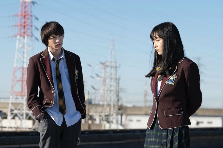 頬に優しく触れ「君のこと、好きかも」板垣瑞生“空”の告白がカッコよすぎる！『ブラックシンデレラ』第3話