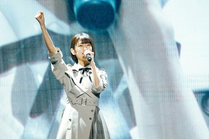欅坂46の2期生、ライブに寸劇に楽器生演奏で個性をアピールした『おもてなし会』