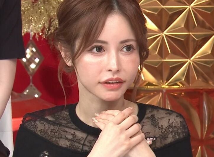 【写真・画像】美貌をキープする38歳“歌舞伎町の女帝”、月の美容費に衝撃！　1枚目