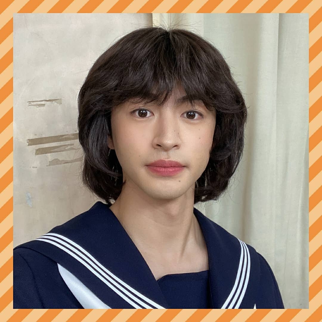 聖子ちゃんカット似合う レトロで可愛い 佐野玲於の昭和感漂うjk姿に反響 バラエティ Abema Times 聖子ちゃんカット似合う レトロで可愛い 佐野玲於の昭和感漂うjk姿に反響 バラエティ Abema Times