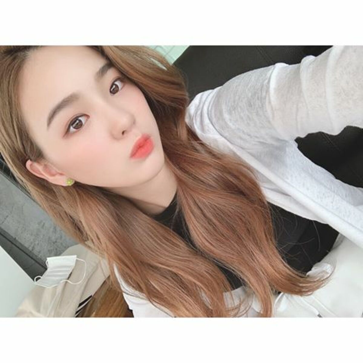 可愛すぎるよぉぉ」「ビジュやばい」NiziU・リオ＆アヤカのお揃い