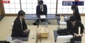 羽生善治九段、タイトル100期挑戦に巻き返しなるか 上村亘五段と対局中/将棋・王位戦挑決リーグ