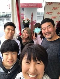 佐々木健介『時代を感じる写真です』