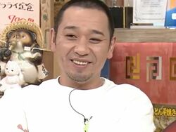 「バンクシーのマネージャーとメールでやり取り」35年前に草間彌生の作品も購入したベテラン芸人、審美眼がスゴすぎて千鳥が驚き！