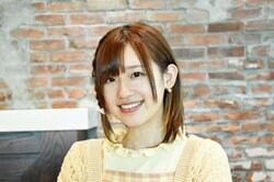 人気声優・高橋李依が『彼女、お借りします』“しゃべらないヒロイン”桜沢墨を熱演 声のボリュームは「100分の3くらい」