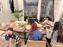  辻希美、長女の友だちも一緒に揃って堪能した夕食「2種類のお鍋でした」 